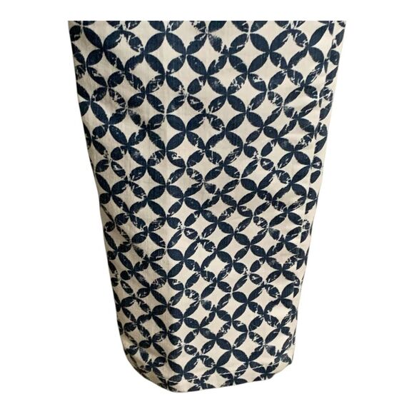 Chicos Fabulously Slimming Pants SIZE 0 SMALL Blue White Geometric Casual Jeans - Picture 6 of 14